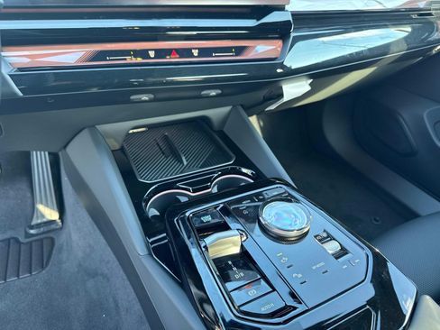 New 2026 BMW i5 eDrive40 AWD/4WD image 28