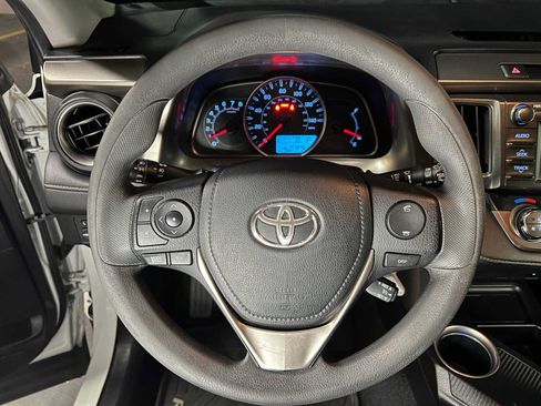 Used 2013 Toyota RAV4 XLE AWD/4WD image 26