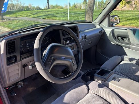 Used 1993 Ford Ranger 2WD SuperCab image 10