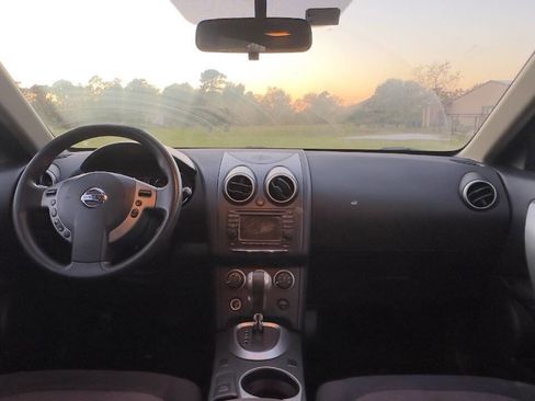 Used 2012 Nissan Rogue SV w/ Premium Pkg image 18