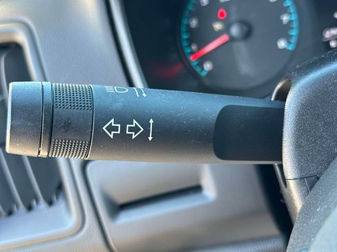 Used 2022 Chevrolet Colorado LT w/ LT Convenience Package image 18