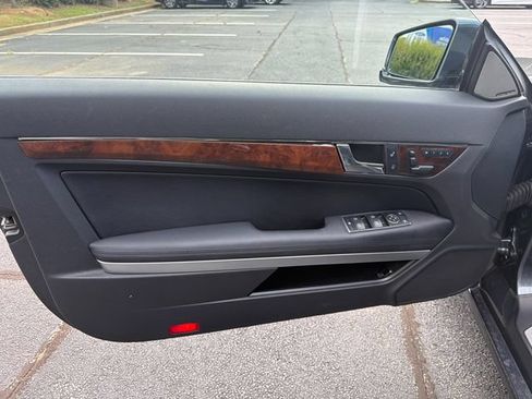 Used 2011 Mercedes-Benz E 350 Coupe image 12