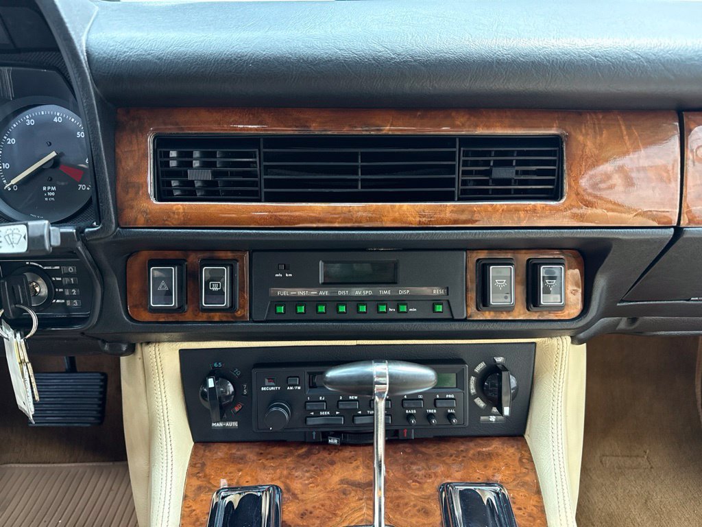 Used 1988 Jaguar XJS V12 Convertible RWD image 23