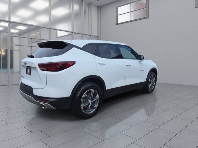 Used 2023 Chevrolet Blazer LT AWD/4WD image 8