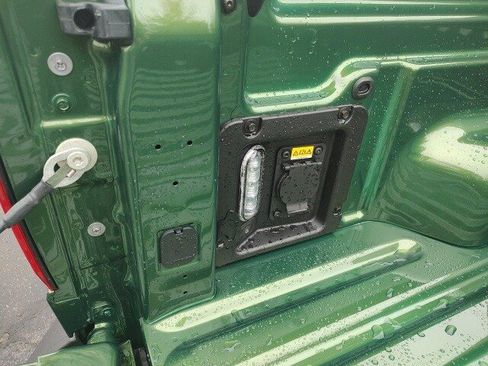 New 2025 Ford Maverick XLT w/ XLT Luxury Package image 53