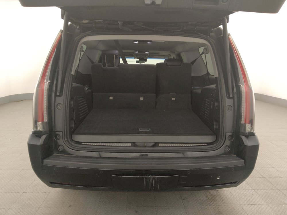 Used 2019 Cadillac Escalade ESV Luxury AWD/4WD image 29