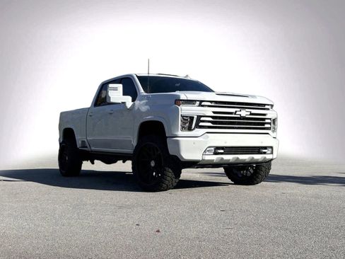 Used 2021 Chevrolet Silverado 3500 High Country w/ Z71 Off-Road Package image 2