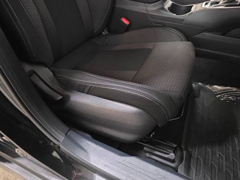 Used 2022 Subaru Outback Premium image 33