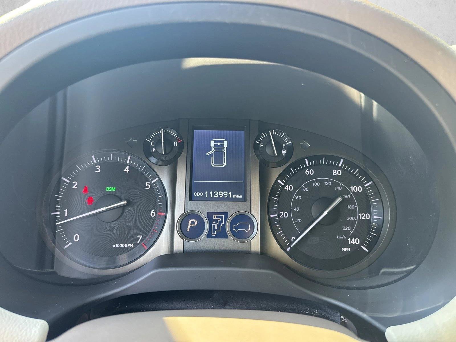 Used 2018 Lexus GX 460 Premium w/ Premium Package AWD/4WD image 19