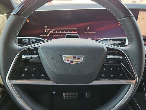 Used 2025 Cadillac Escalade Sport w/ Touring Package image 10