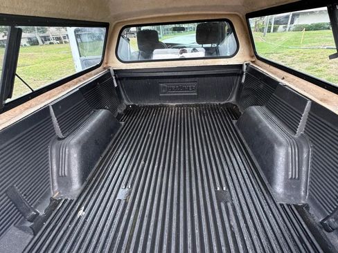 Used 2010 Ford Ranger XL RWD image 14