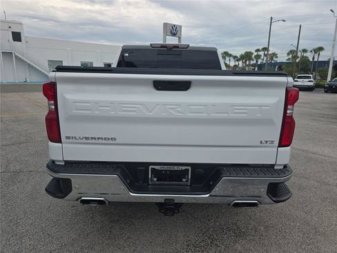 Used 2021 Chevrolet Silverado 1500 LTZ w/ LTZ Premium Package AWD/4WD image 4