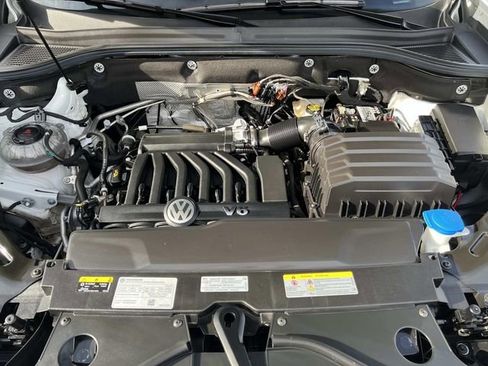Used 2023 Volkswagen Atlas SE w/ Panoramic Sunroof Package image 29