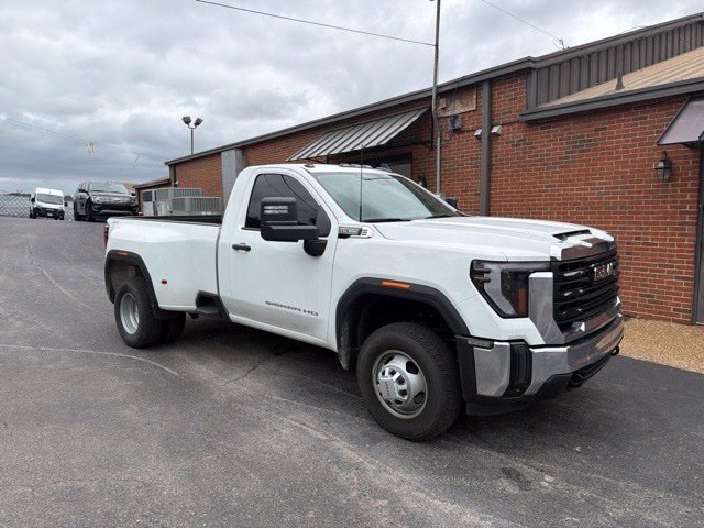Used 2024 GMC Sierra 3500 Pro w/ 1SA Pro Safety Plus Package AWD/4WD image 12