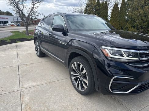 Used 2023 Volkswagen Atlas Cross Sport SEL Premium R-Line AWD/4WD image 13