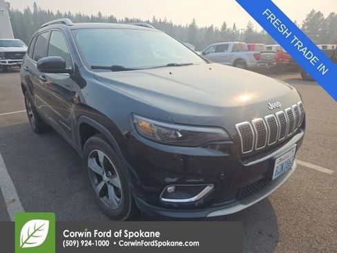 Used 2019 Jeep Cherokee Limited w/ Technology Group AWD/4WD image 1