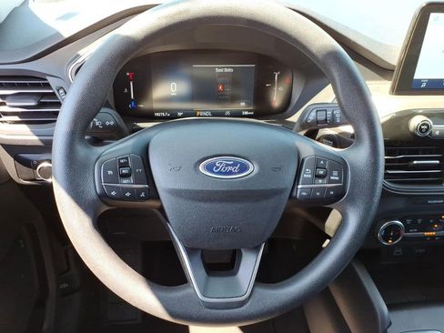 Used 2025 Ford Escape Active AWD/4WD image 17