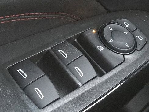 New 2026 Chevrolet Trax RS w/ Driver Confidence Package image 15