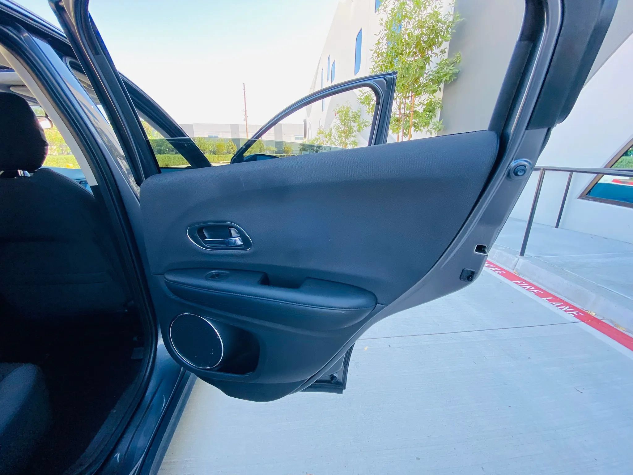 Used 2019 Honda HR-V EX image 22