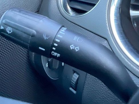 Used 2010 Ford Mustang GT Premium image 21