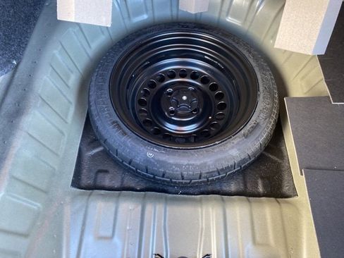 Used 2024 Nissan Versa S image 46