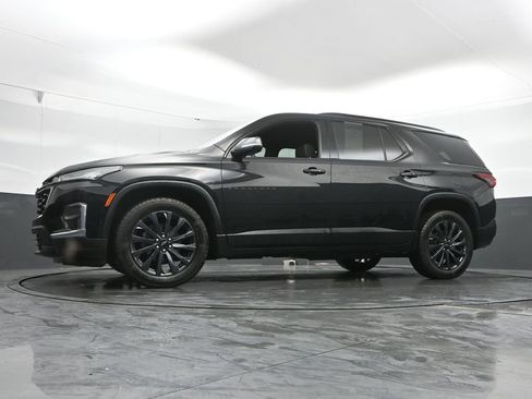 Used 2023 Chevrolet Traverse RS image 54