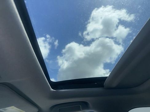 Used 2019 Honda CR-V EX-L image 10