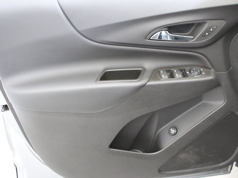 Certified 2023 Chevrolet Equinox LT FWD image 21