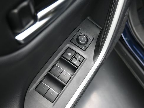 Used 2023 Toyota RAV4 Limited image 31