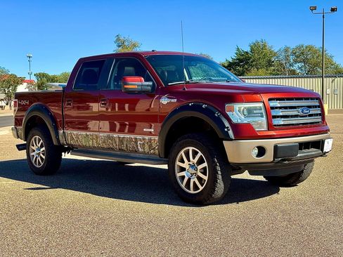 Used 2014 Ford F150 King Ranch w/ King Ranch Luxury Package image 3