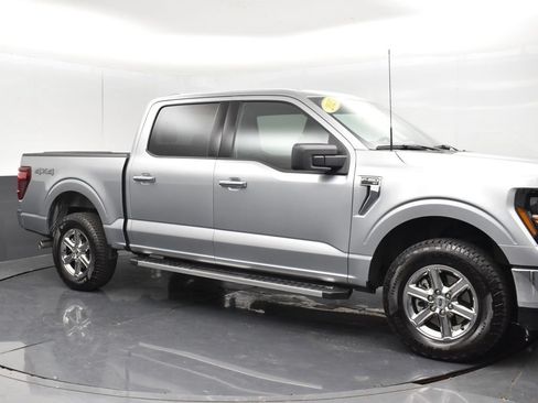 Used 2025 Ford F150 XLT w/ Equipment Group 301A Standard AWD/4WD image 10