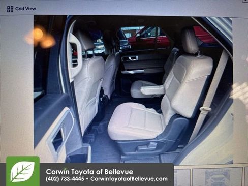 Used 2021 Ford Explorer XLT w/ Equipment Group 202A image 14