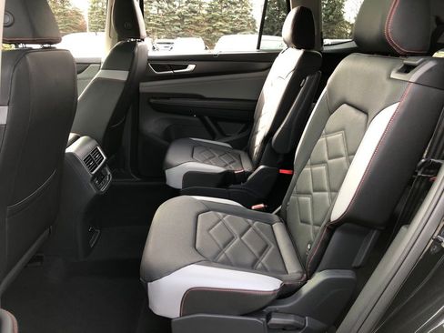 New 2026 Volkswagen Atlas Peak Edition AWD/4WD image 35