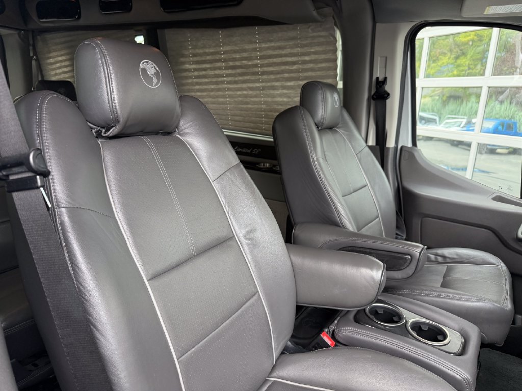 Used 2021 Ford Transit 250 Medium Roof AWD image 51