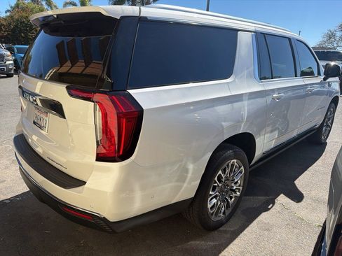 Certified 2024 GMC Yukon XL Denali Ultimate image 5