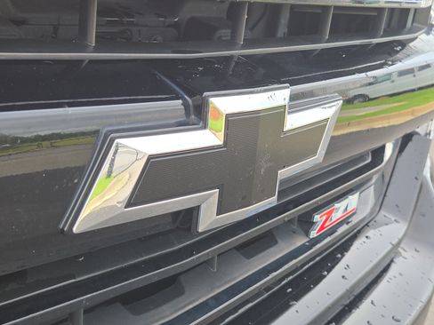 Used 2018 Chevrolet Silverado 1500 LT w/ All Star Edition AWD/4WD image 6