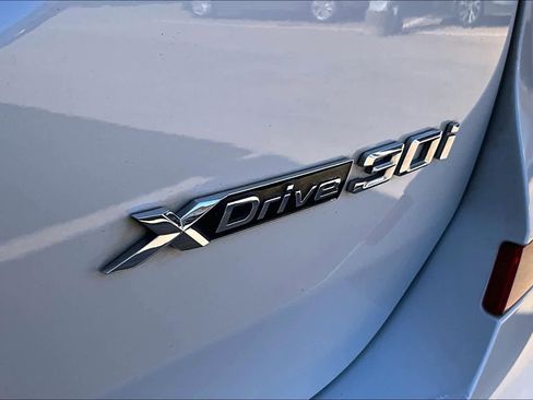 Used 2019 BMW X3 xDrive30i w/ Premium Package image 9
