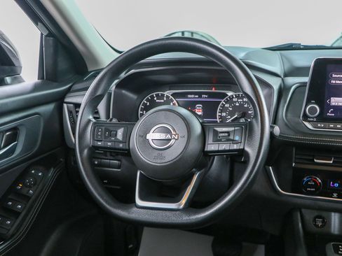 Used 2024 Nissan Rogue SV AWD/4WD image 12