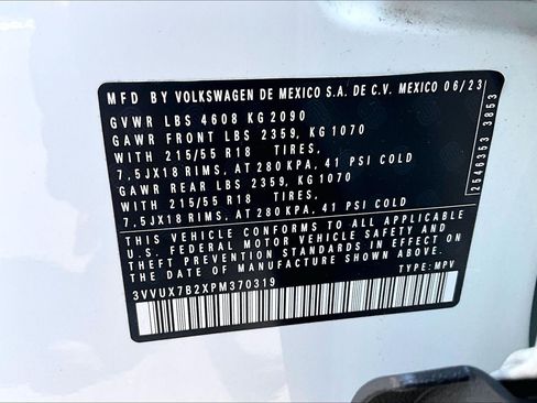 Used 2023 Volkswagen Taos SE AWD/4WD image 27