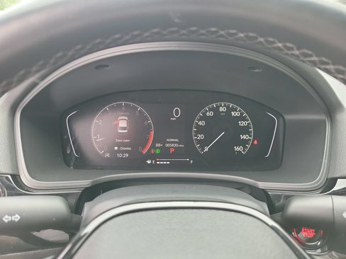 Used 2025 Honda Civic Sport image 31