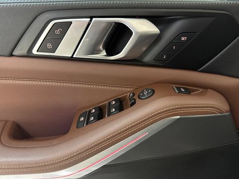 Used 2023 BMW X5 xDrive40i w/ Premium Package image 14