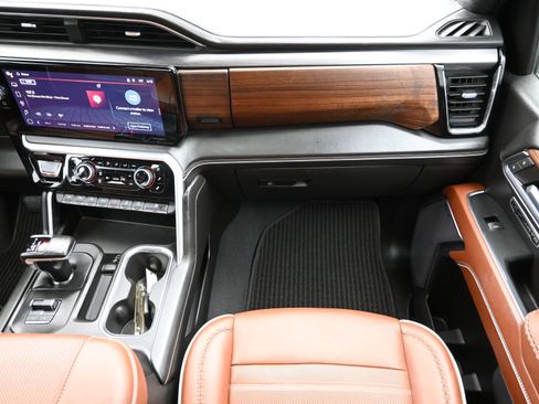 Used 2023 GMC Sierra 1500 Denali Ultimate image 40