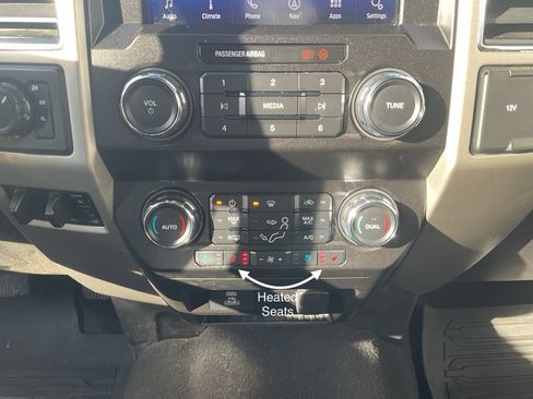 Used 2021 Ford F350 Lariat w/ Chrome Package AWD/4WD image 15