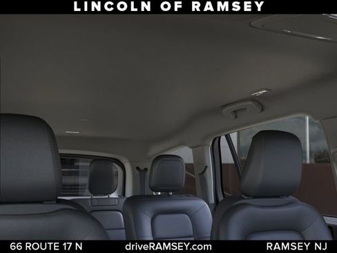 New 2026 Lincoln Aviator AWD image 23