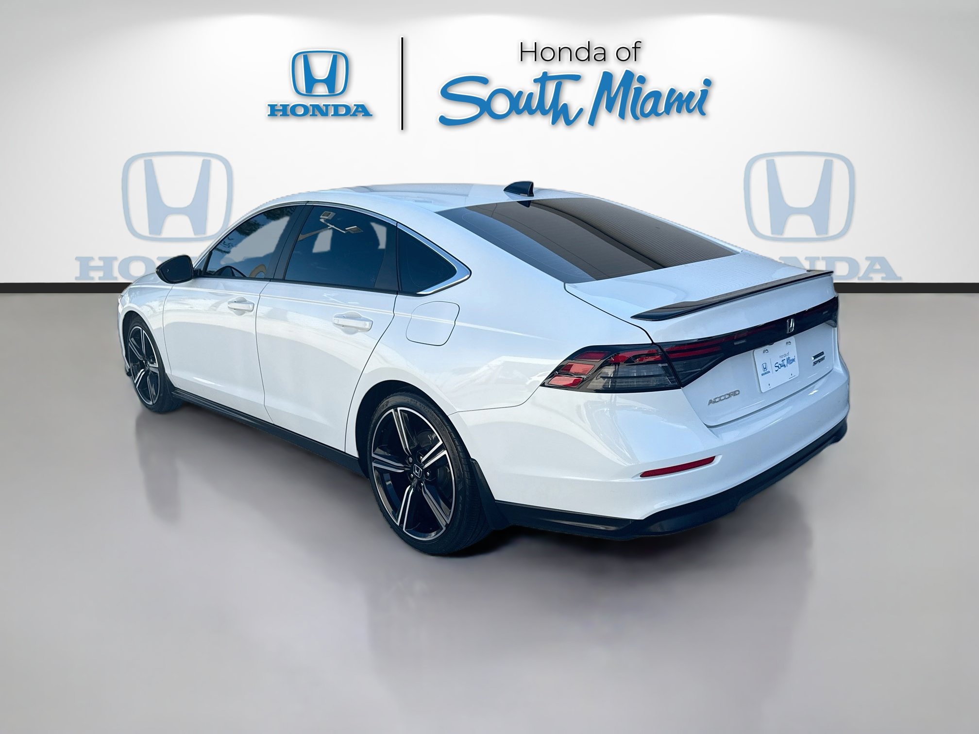 Certified 2025 Honda Accord Sport image 5