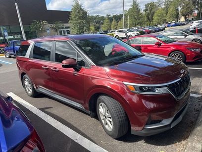 Used 2022 Kia Carnival LX