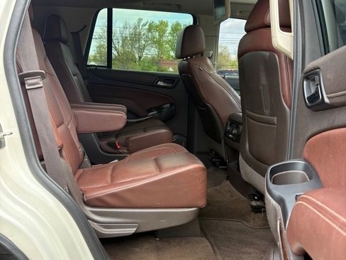 Used 2015 Chevrolet Tahoe LTZ AWD/4WD image 12