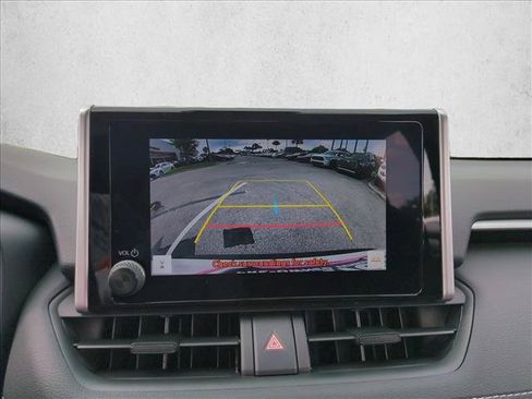 Certified 2025 Toyota RAV4 XLE w/ Convenience Package AWD/4WD image 13