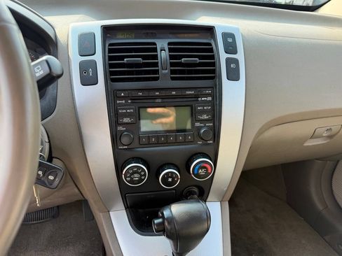 Used 2008 Hyundai Tucson SE AWD/4WD image 17