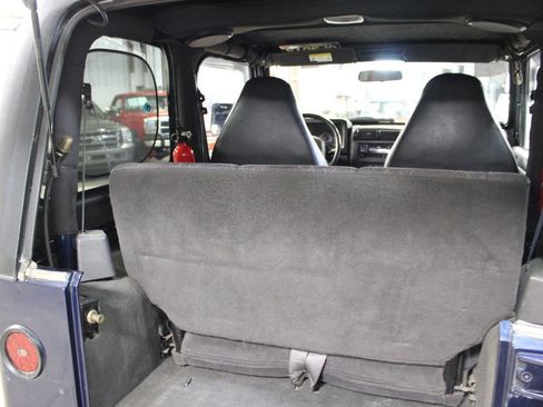 Used 2002 Jeep Wrangler Sport image 40